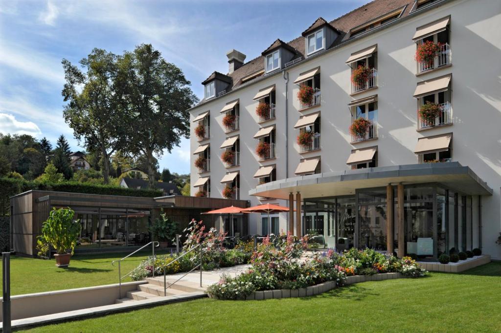 Logis Hotel Restaurant Muller ニーデルブロン・レ・バン エクステリア 写真