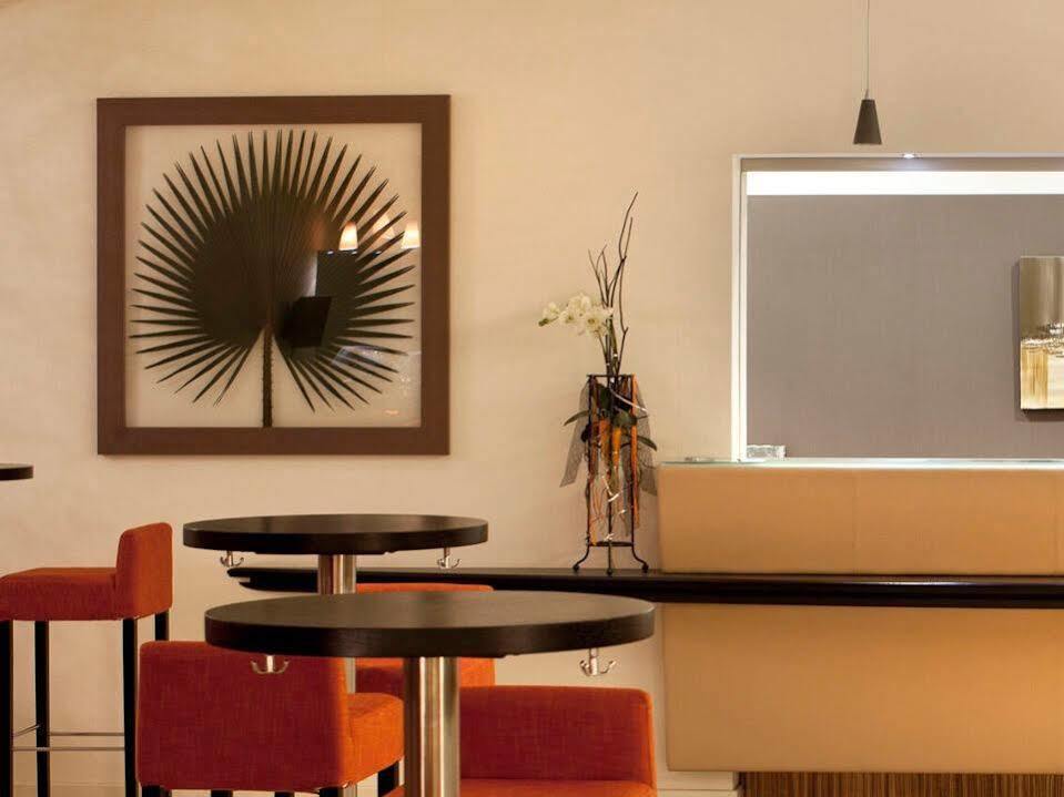 Logis Hotel Restaurant Muller ニーデルブロン・レ・バン エクステリア 写真