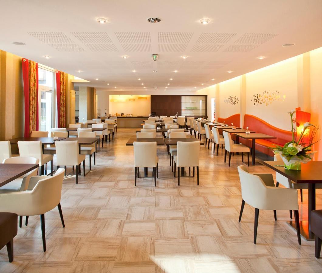 Logis Hotel Restaurant Muller ニーデルブロン・レ・バン エクステリア 写真